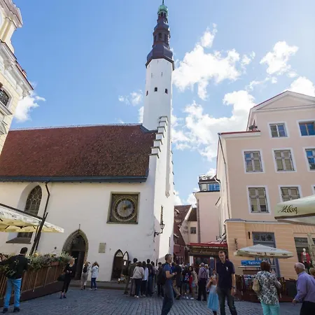 Toompea Castle 2-storey Unique Tallin