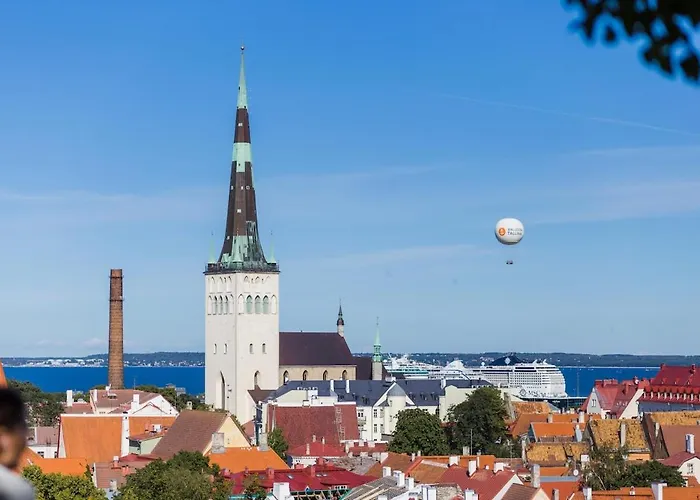 Toompea Castle 2-storey Unique شقة *